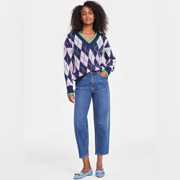 ON 34th Sweaters - On 34th Women's Argyle V-Neck Drop-Shoulder Sweater.